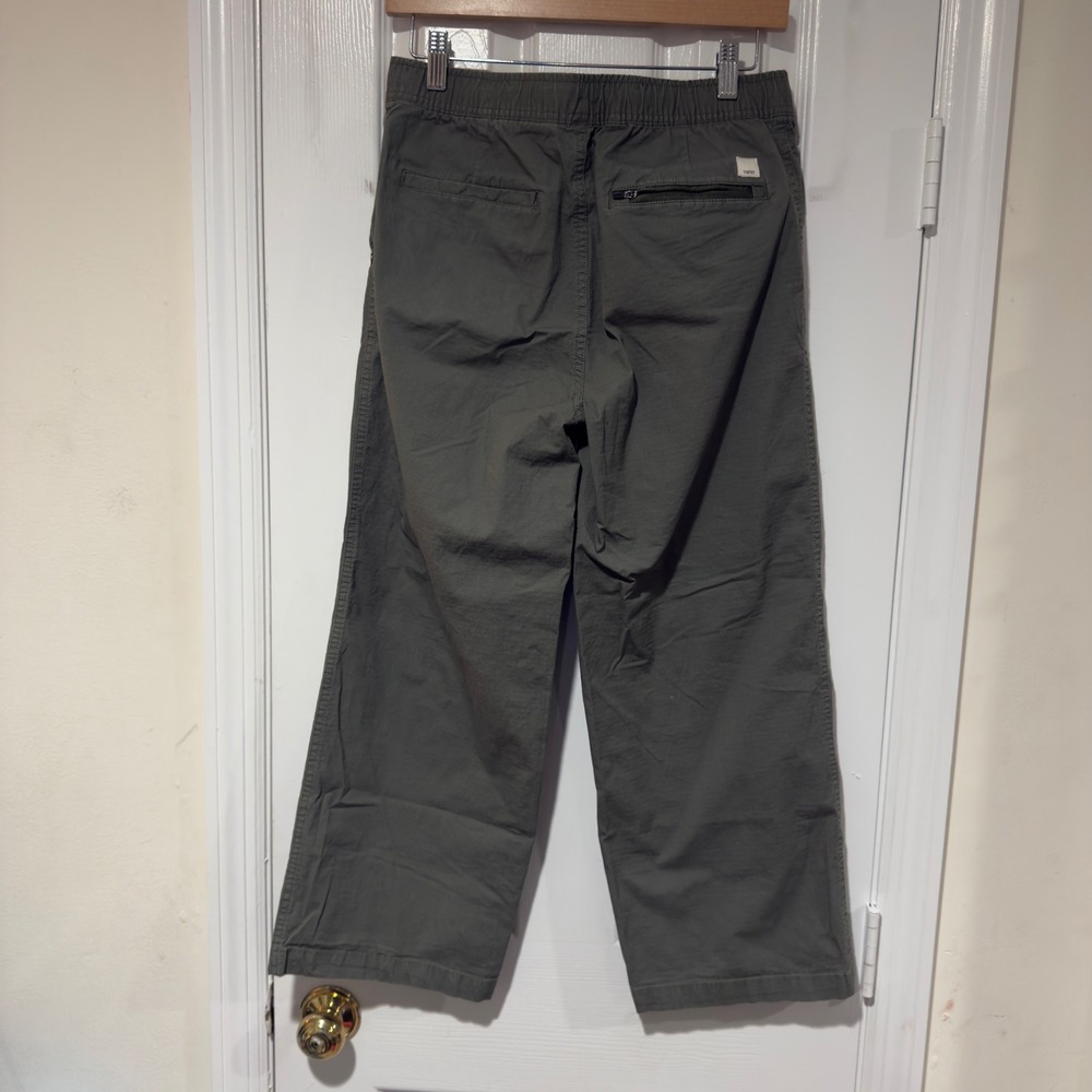 Vuori Ripstop Wide Leg Crop Pants Green Size Medium 24.5" Inseam - Picture 6 of 7